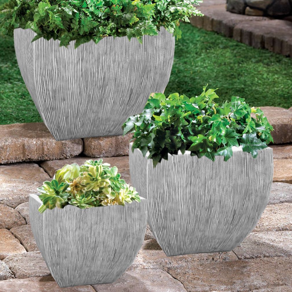 Large Distressed And Ribbed Flower Pot Planter